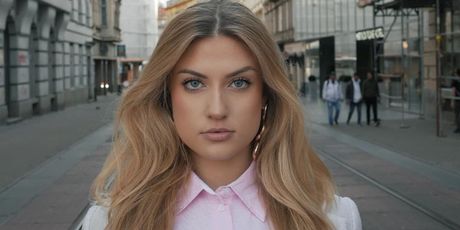 Zoe Bakalov - 2