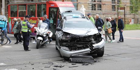 Dva taksija sudjelovala u prometnoj nesreći u Zagrebu - 3
