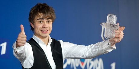 Eurovizijski trofej - Alexander Rybak, 2009.