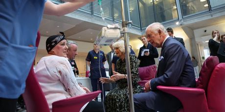 Kralj Charles posjetio Centar za liječenje raka - 3