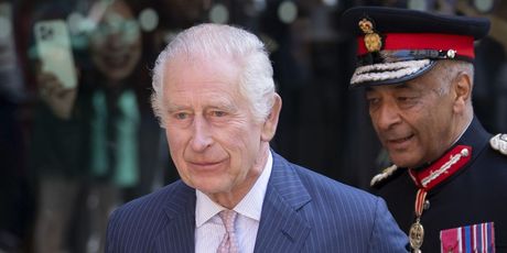 Kralj Charles posjetio Centar za liječenje raka - 9