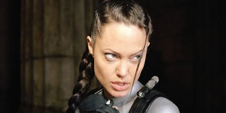 Angelina Jolie - 4