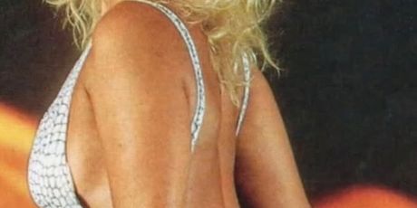Lepa Brena u mladosti - 9