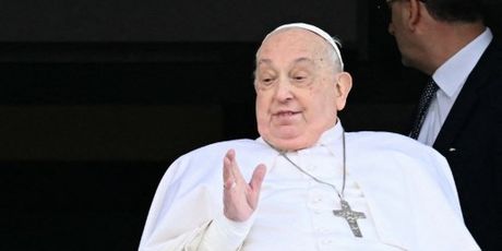 Papa Franjo nakon izlaska iz bolnice