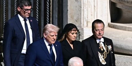 Donald i Melania Trump na ispraćaju pape Franje - 3