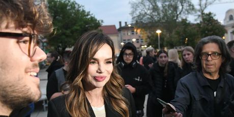 Severina podržala srpske studente u Virovitici - 6