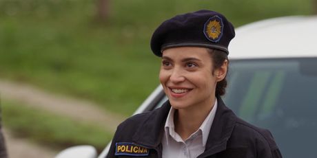 Tijana Pečenčić kao Alma u ''Na granici'' - 2