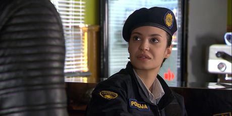 Tijana Pečenčić kao Alma u ''Na granici'' - 3
