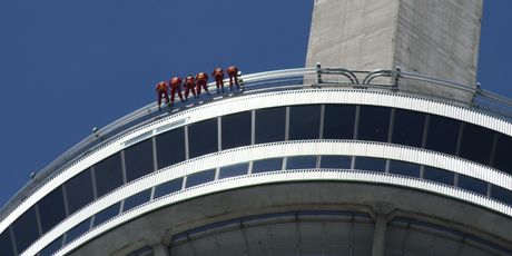 EdgeWalk