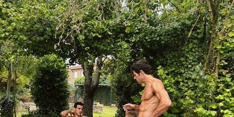 Christian, Óscar, Mario Casas