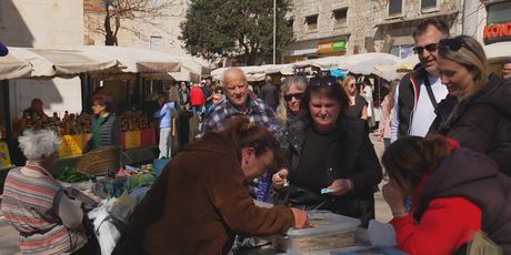 Posljednja predblagdanska kupnja