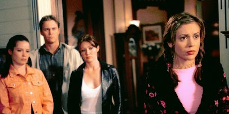 Holly Marie Combs - 5