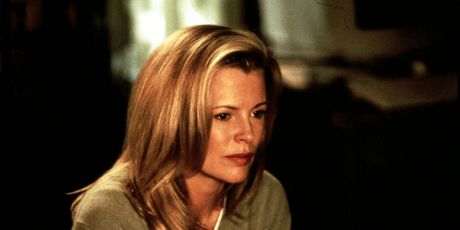 Kim Basinger - 1