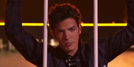 Lovro Juraga kao Elvis Presley