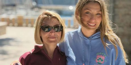 Anđelka Stević Žugić sa sestrom - 2