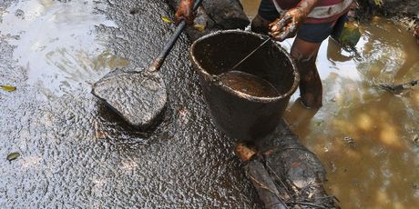 Kako se nekoć vadila nafta u mjestu Wonocolo, Indonezija - 1