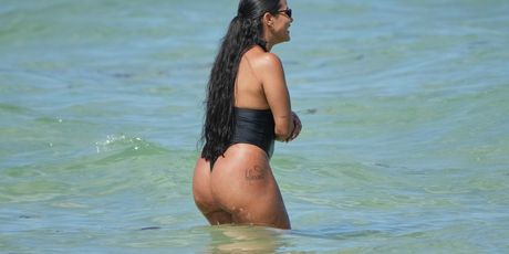 Katya Elise Henry - 10