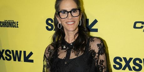Jami Gertz - 14