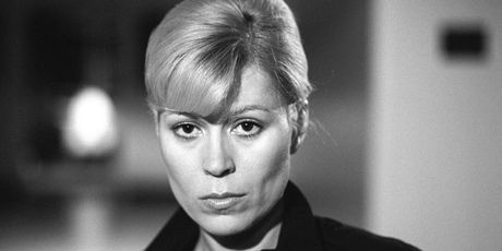 Leslie Easterbrook