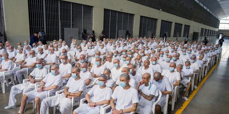 U Salvadoru počelo masovno suđenje