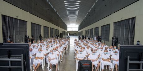 U Salvadoru počelo masovno suđenje