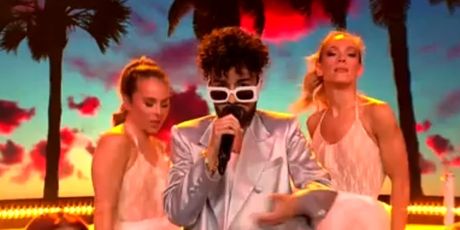 Dora Trogrlić kao Bad Bunny