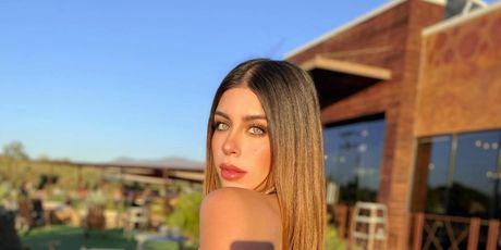 Carolina Flores Gomez - 3