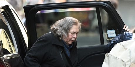 Kathleen Turner - 14