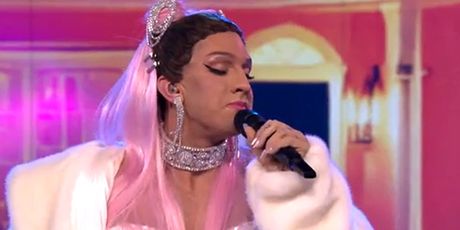 David Balint kao Ariana Grande