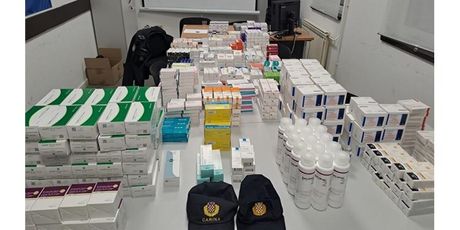 U vozilu u kvaru skrivene tisuće lijekova