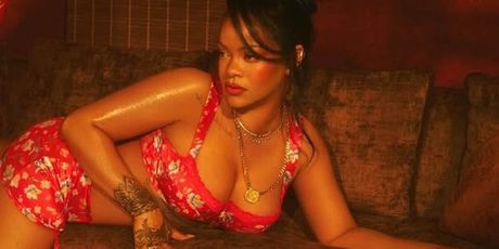 Rihanna - 5