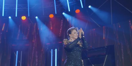 In Magazin: Neda Ukraden - 7