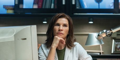 Julianna Margulies - 3