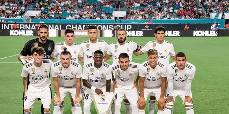 Momčad Reala uoči pripremne utakmice s Man Utd-om (Foto: AFP)