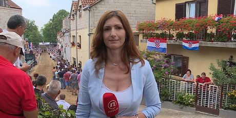Sofija Preljvukić uživo iz Sinja prati Sinjsku alku (Foto: Dnevnik.hr)