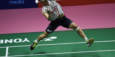 Kento Momota (Foto: AFP)