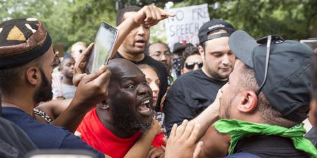 Godinu dana nakon nemira u Charlottesvilleu, održana okupljana neonacista i antifašista (Foto: AFP) - 2