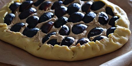 Frangipane pita sa šljivama - 4
