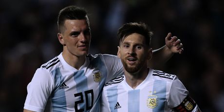 Giovani Lo Celso i Lionel Messi (Foto: AFP)