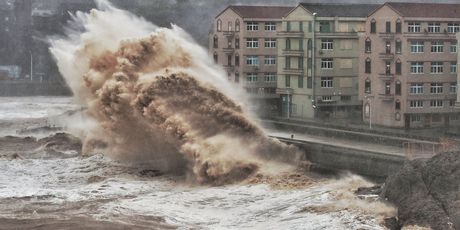 Tajfun poharao istok Kine (Foto: AFP) - 4