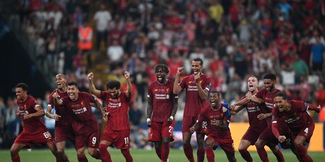 Liverpool slavi osvajanje Superkupa (Foto: AFP)
