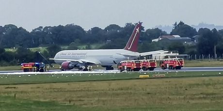 Avion Omni Air Internationala (Foto: AFP)