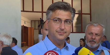 Premijer Andrej Plenković na Hvaru (Foto: Dnevnik.hr)