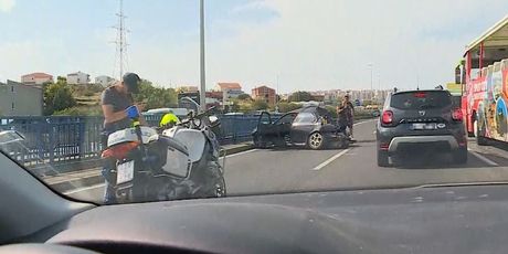 Sudar dva automobila i autobusa u Splitu (Foto: Dnevnik.hr)