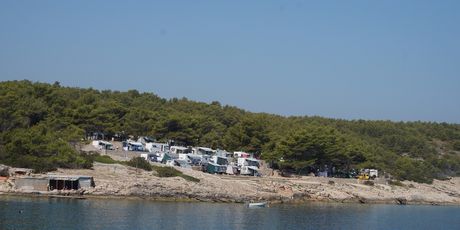 Kamp Nudist