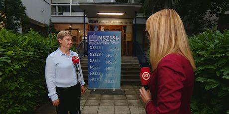 Nada Lovrić, predsjednica Nezavisnoga sindikata zaposlenih u srednjim školama Hrvatske, i Martina Bolšec Oblak