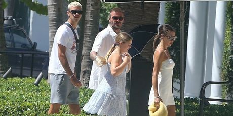 David, Victoria, Romeo i Harper Beckham - 1