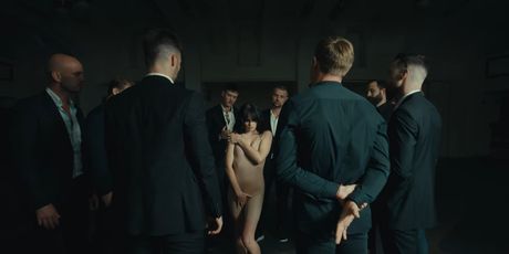 Mia Negovetić u novom spotu za pjesmu ''Mijenjam se'' - 8
