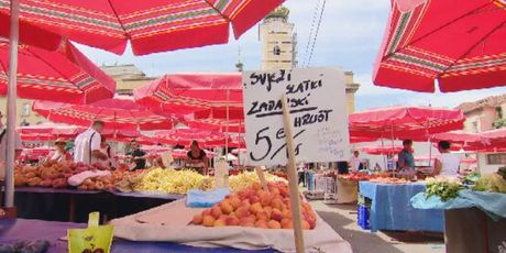 Skupo voće na tržnicama - 1