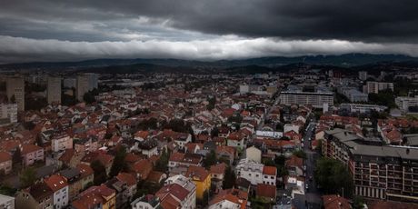 Tmurni oblaci nad Zagrebom - 3